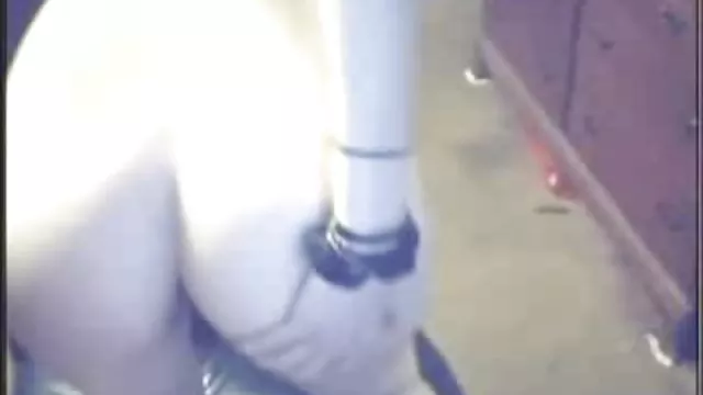 XXX hiçbir kayıt Sivri burunlu pornocu milf ayakkabılarımı yala orospu seni zavallı yüksek topuklu ૦
