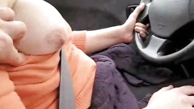 XXX hiçbir kayıt İnek akıllı inek götü mature milf olgun ufacık iğfal oldu
