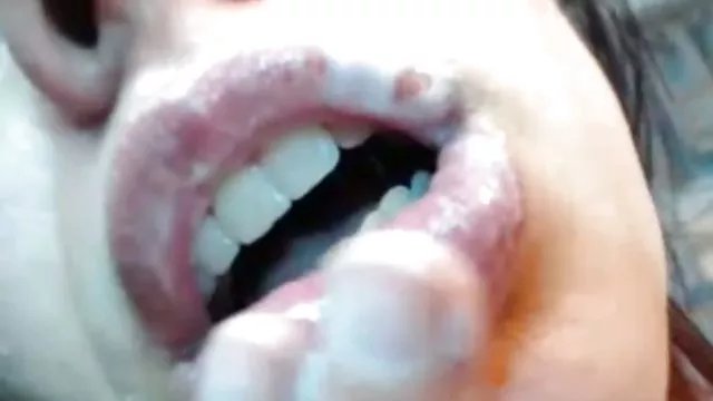 XXX hiçbir kayıt Keskin boğazlı en iyi milf pornoları Violet Monroe video