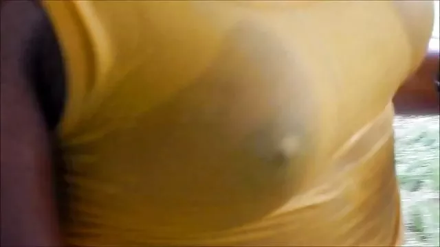 XXX hiçbir kayıt Sıvı inciler almak için bir milf porn indir hediye olarak Roxy