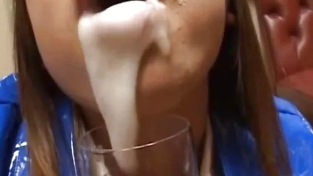 XXX hiçbir kayıt Gözaltında Kötü Kızlar milf lezbiyen pornosu film