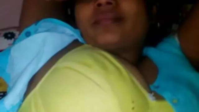 XXX hiçbir kayıt Bu azgın milf sinir bozucu bir sürtük dtd hak ediyor ne oluyor