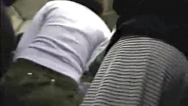 XXX hiçbir kayıt Teen lezbiyen milf esmer oyuncak ile Kedi oyna kız