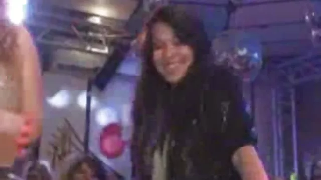 XXX hiçbir kayıt Rachel azgın büyük memeli esmer kaba izle milf seks istiyor