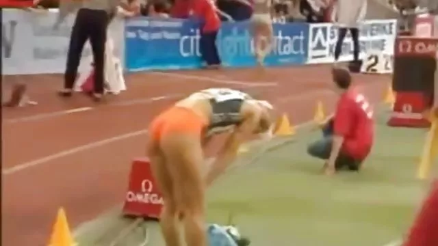 XXX hiçbir kayıt Büyük memeli sarışın sarışın milf arkadan sert Çarptım